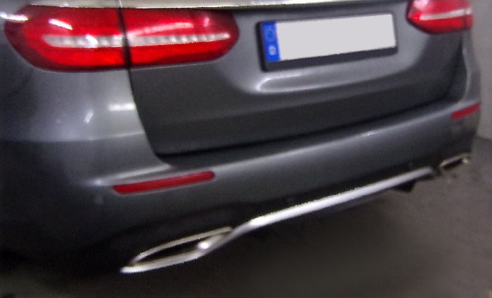 Anhängerkupplung für Mercedes-E-Klasse - 2016- Kombi W 213, spez. m. AMG Sport o. Styling Paket Ausf.:  vertikal